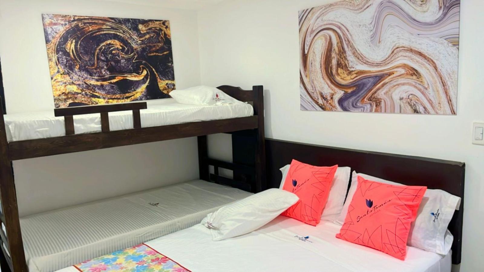 Hotel Santo Tomas Los Morros — Fotos 3